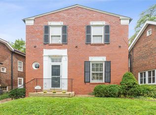 7040 Northmoor Dr, Saint Louis, MO