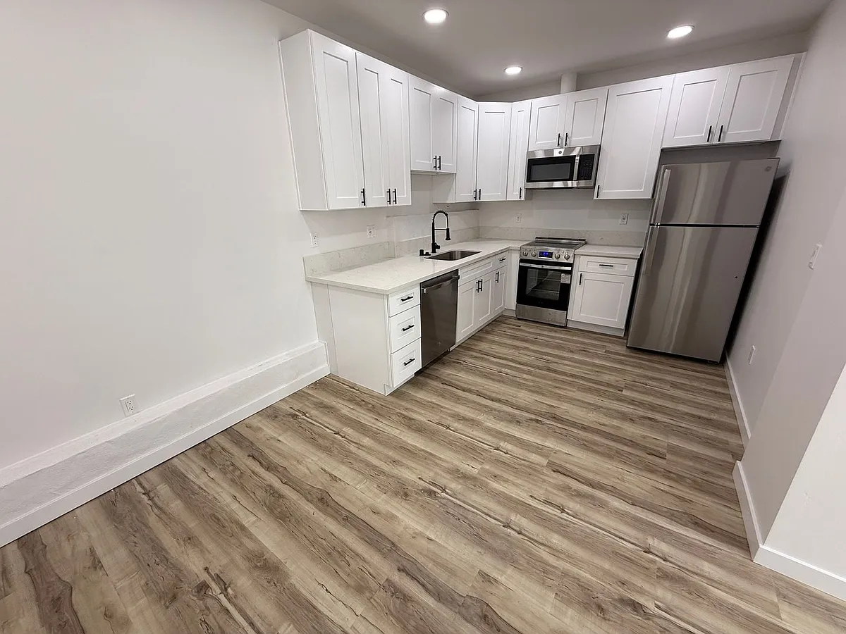 Building Photo - 4494 Collwood Blvd #45