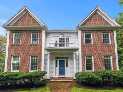34 Upwey Rd, Wellesley, MA, 02481