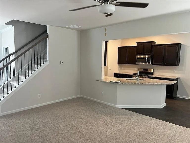 127 Berry Dr — Photo 25
