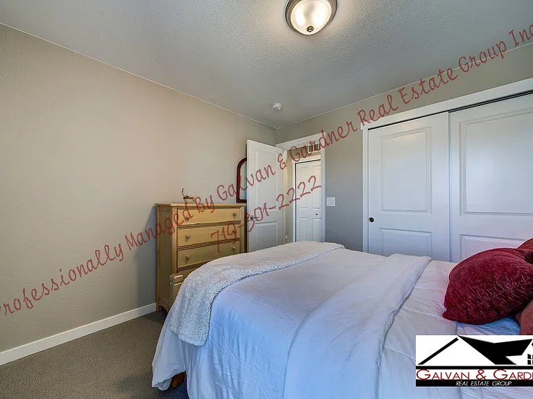 2423 Pony Club Ln — Photo 47
