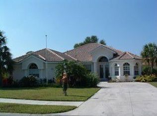 1217 Fishtail Palm Ct, North Port, FL 34288