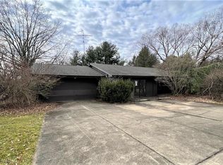 1608 Morris St, Mineral Ridge, OH 44440