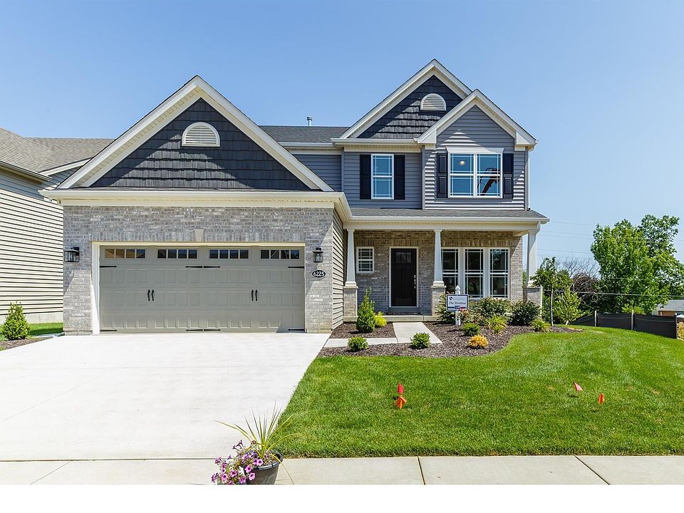 Elegant Front Elevation