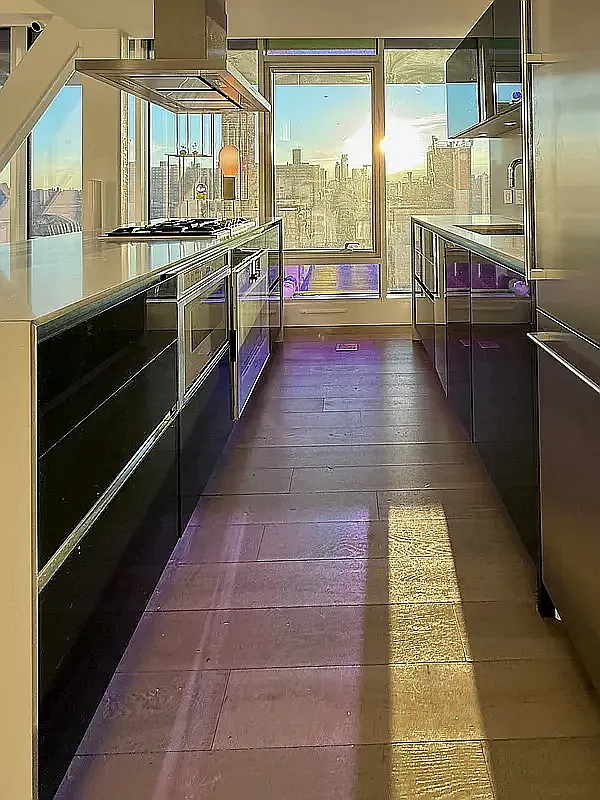 100 Norfolk Street — Photo 4