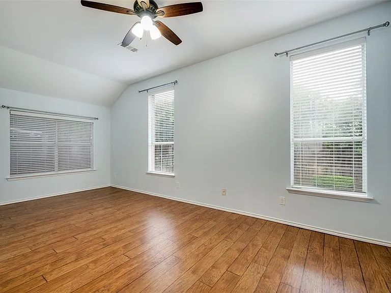 1617 Redwood Dr — Photo 26