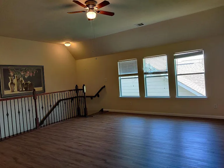 3922 Camden Fields Ln — Photo 22