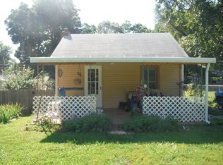 427 NE Arter Ave, Topeka, KS 66616