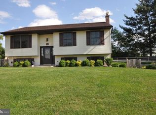 921 Ruby Ct, Westminster, MD 21158