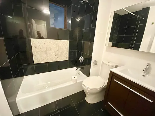 Rented by J PRESTON AND ASSOCIATES INC | media 7