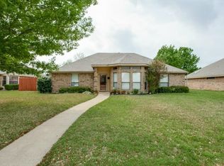 2529 Rochdale St, Garland, TX 75040
