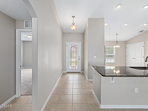 5th image of 53 Pittman Dr