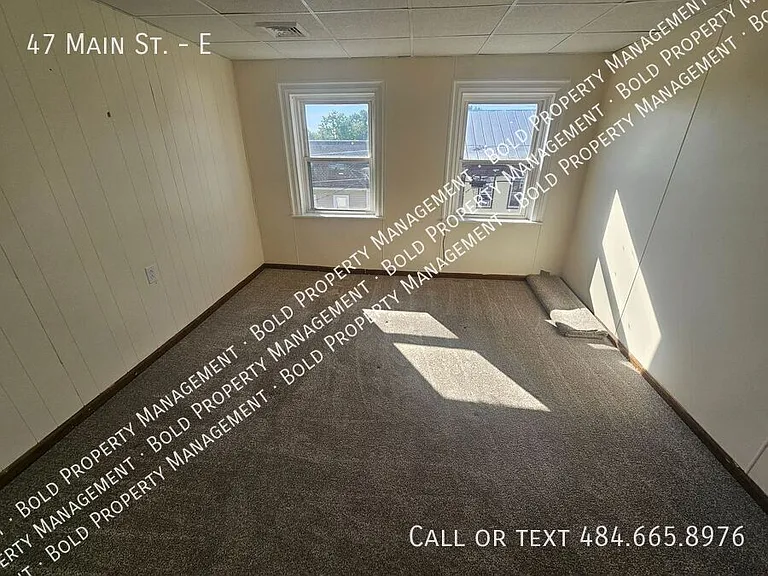 47 Main St #E — Photo 4