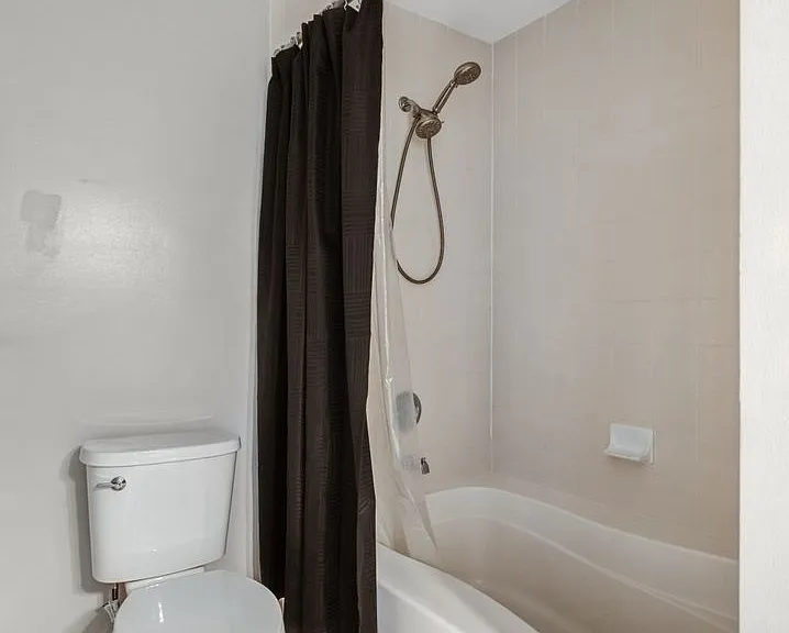 1105 Reserve Ct #307 — Photo 19