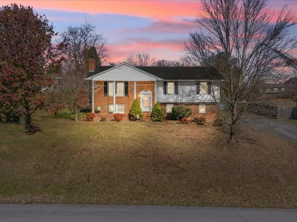4613 June Dr, Kingsport, TN 37664