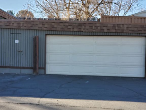 5th image of 5529 S Willow Ln