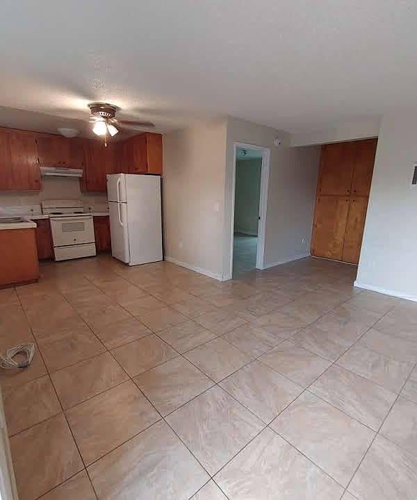 1st image of 121 Cedar Ave #A