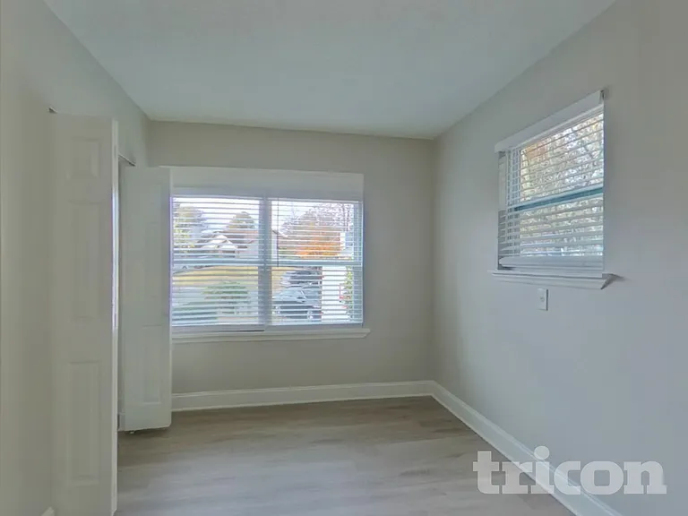 5801 Leaf Ct — Photo 10