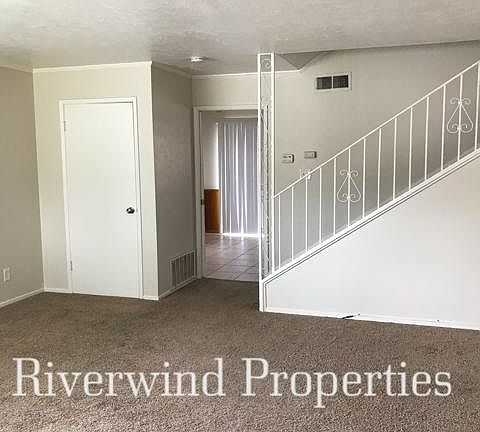 2nd image of 4731 Norm Cir