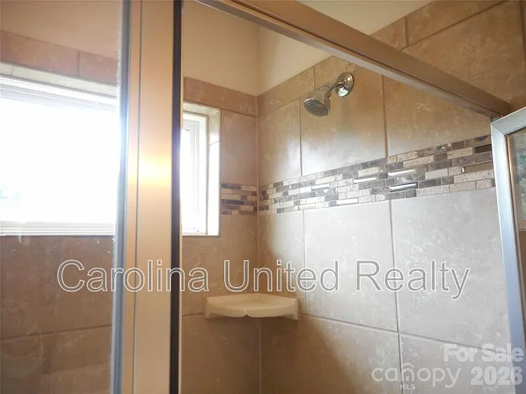 5860 Glassport Ln #504 — Photo 16