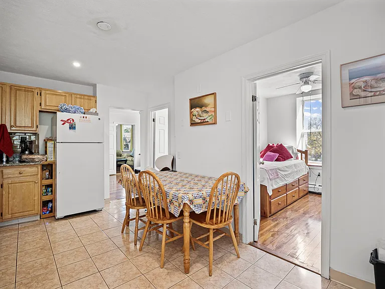 95 Florida St #2 — Photo 8