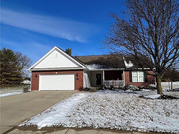 3rd image of 786 Willow Bend Dr