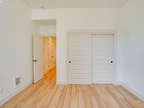 5th image of 79 NW Lasher Rd