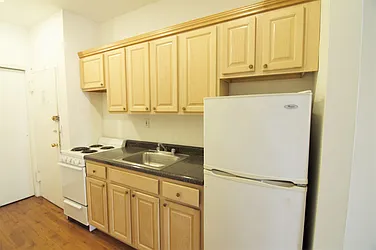 Rented by Best Apartments North Inc