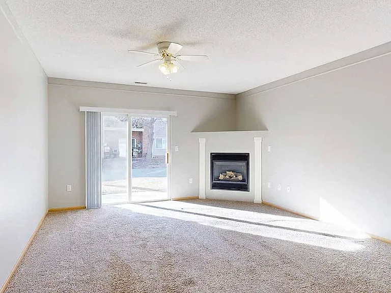 Northbrook Apartments — Photo 128