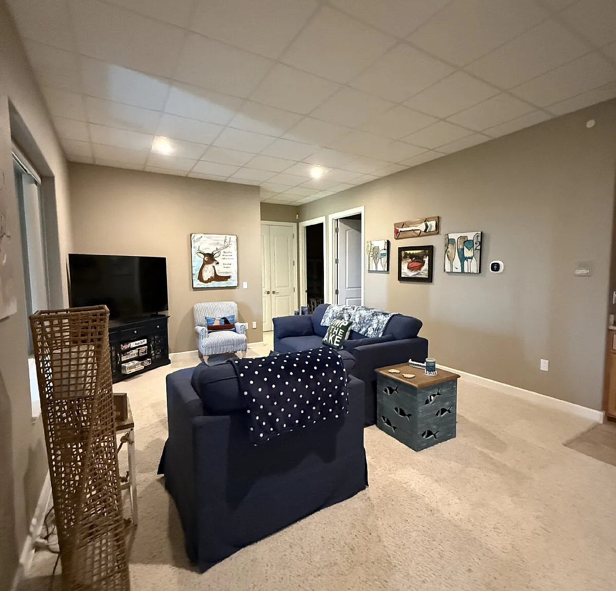 5 bed, 3.0 bath, $7,200 — Photo 4