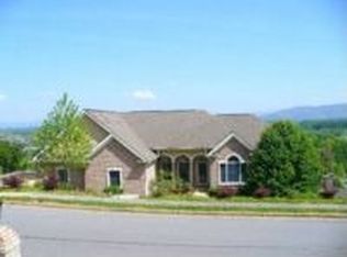 3413 Stoneridge Dr, Johnson City, TN 37604