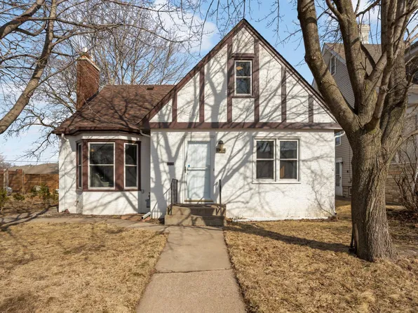 1364 Arcade St, Saint Paul, MN 55106