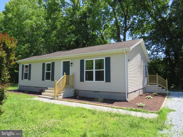 21 Anchor Dr, Crisfield, MD 21817