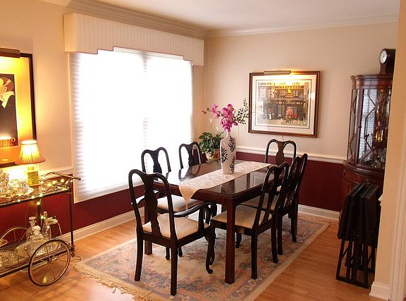 4th image of 107 S Evergreen Ave #9E