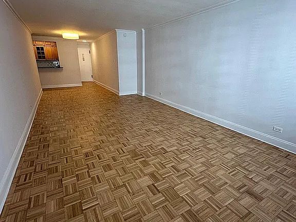 5th image of 442 W 57th St APT 6H