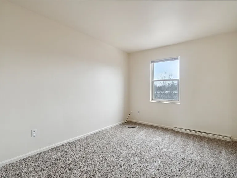 2601 Germain Dr — Photo 15