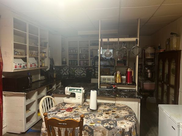 513 W Cesar E Chavez Ave