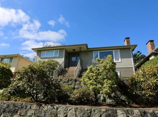 7621 Elliott St, Vancouver, BC V5S 2N8