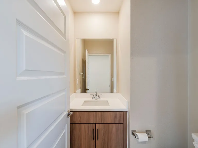 7756 Taylor Ln — Photo 15