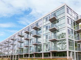 Glasshouse, Hartsdale, NY 10530