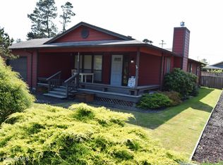 1630 S Edgewood St, Seaside, OR 97138