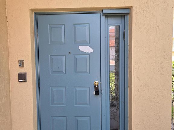 3rd image of 12418 Crystal Pointe Drive #202