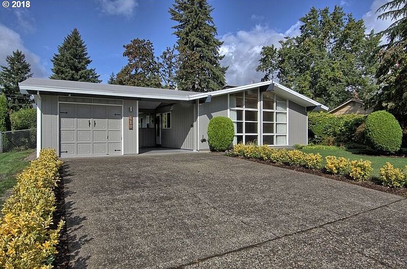 1st image of 410 SE 94th Ave