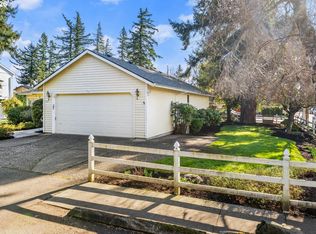322 SE 151st Ave, Portland, OR 97233