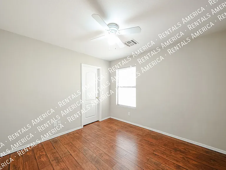 1623 E Wildhorse Pl — Photo 17