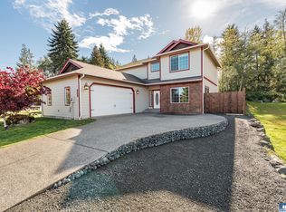 228 Juniper Ln, Port Angeles, WA 98362