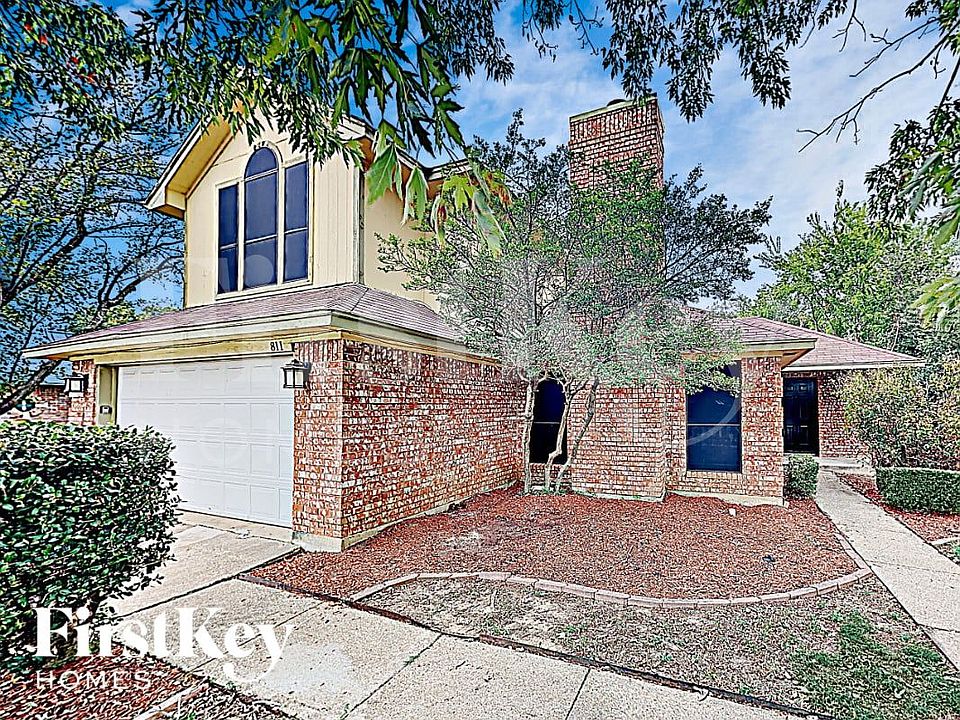 1st image of 811 W Lynn Creek Dr
