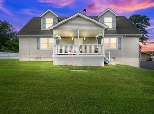383 Horseshoe Lake Rd, Swan Lake, NY