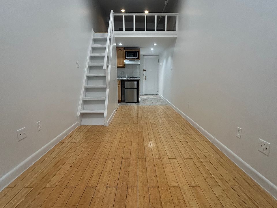 1st image of 139 W 14th St APT 1G