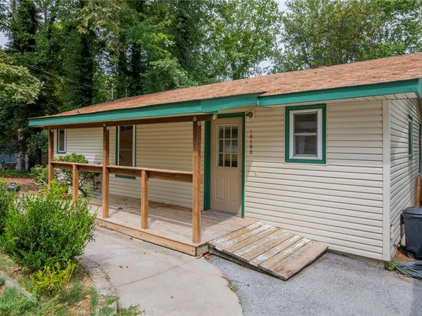 16152 Hickory Ln, Rogers, AR 72756